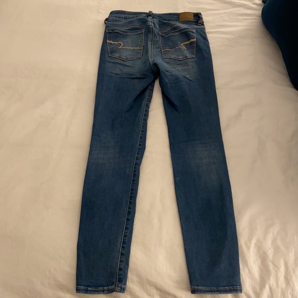 AE women’s high rise jegging jeans - Picture 2 of 2